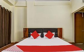 Hotel O Olive Grand